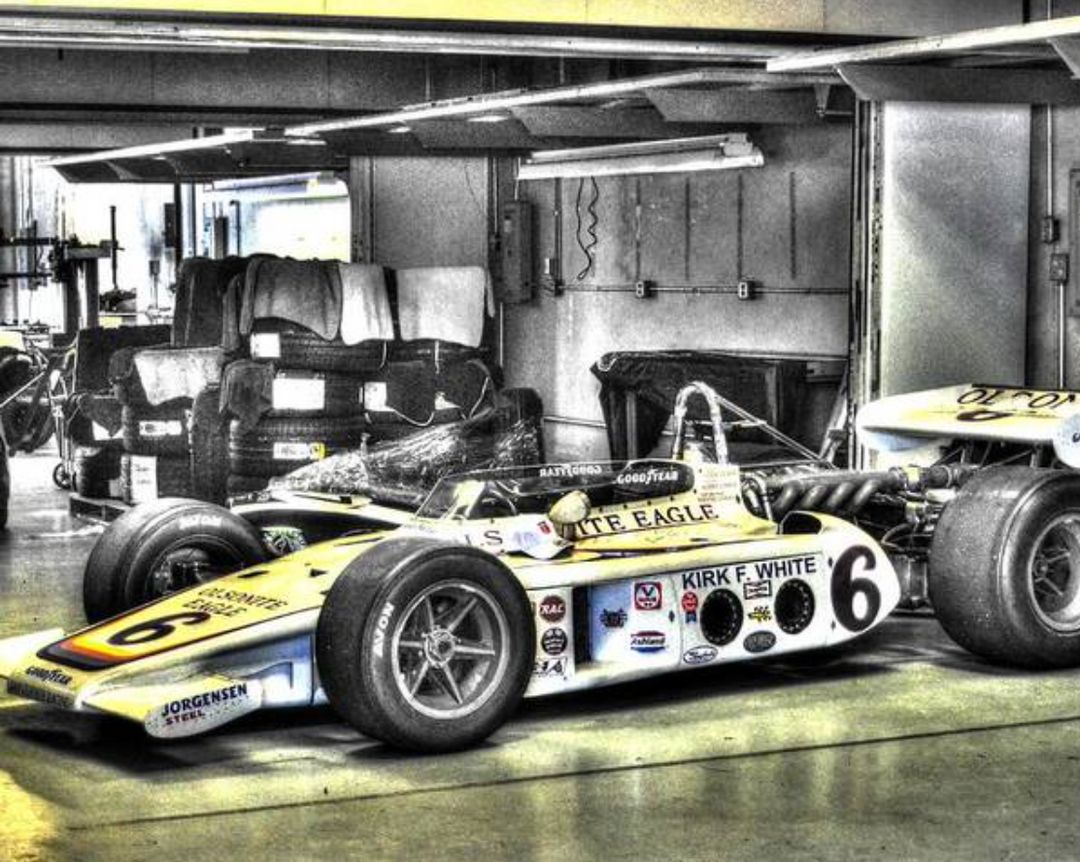 Bobby Unser 1972 Olsonite Eagle HD Metal Print | Artisans.