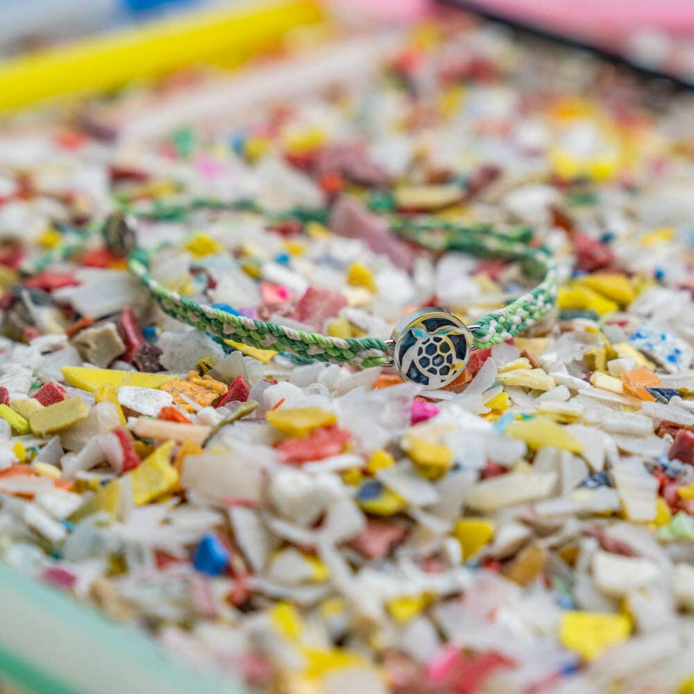 4ocean Microplastics Turtle Bracelet | Artisans.