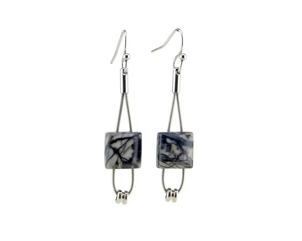 Emily Teardrop Earrings | Artisans.